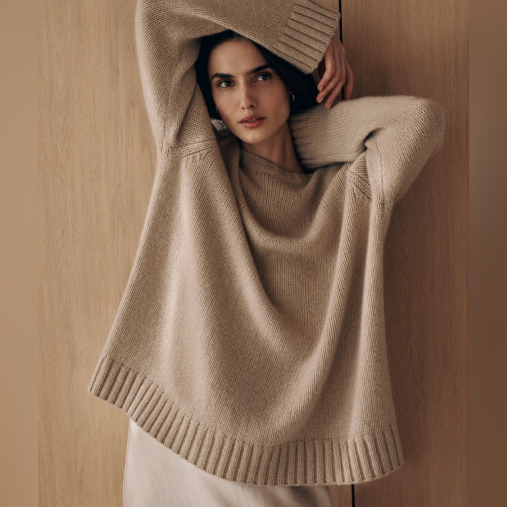 JENNI KAYNE - cashmere crewneck - like new- only worn a few times